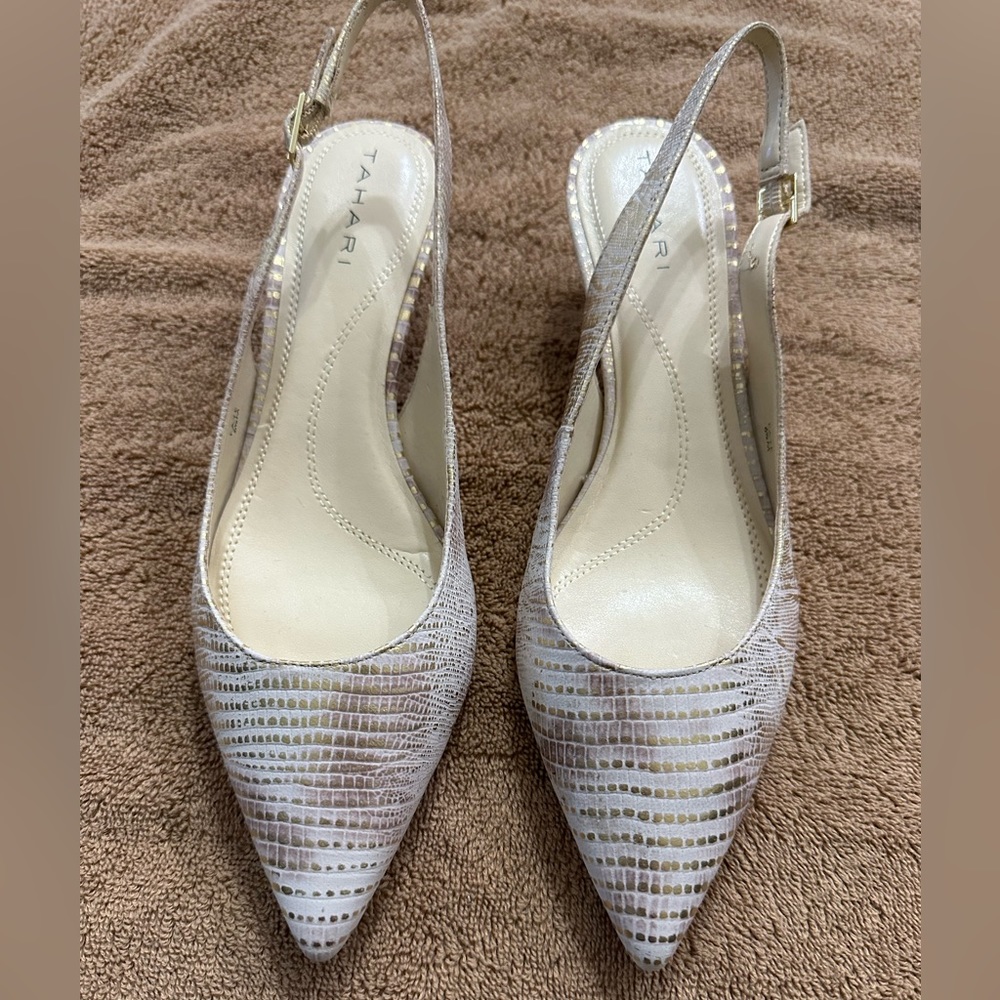 Tahari Kitten heels